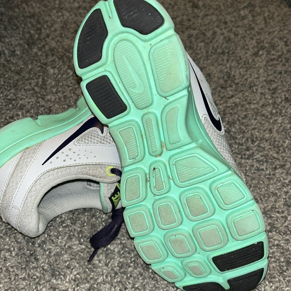 Nike flex experience. Rn2 - Picture 3 of 3
